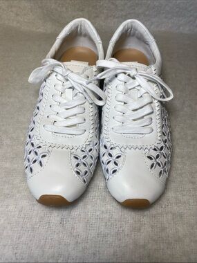 Dolce Vita Women’s White Lace-Detail Sneakers